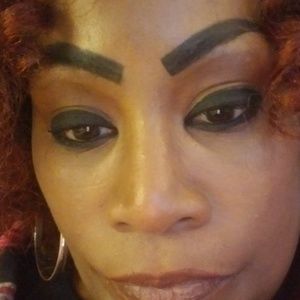 Meet your Posher, Carol